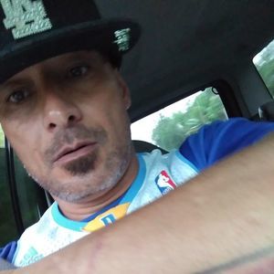 Meet your Posher, Melvin